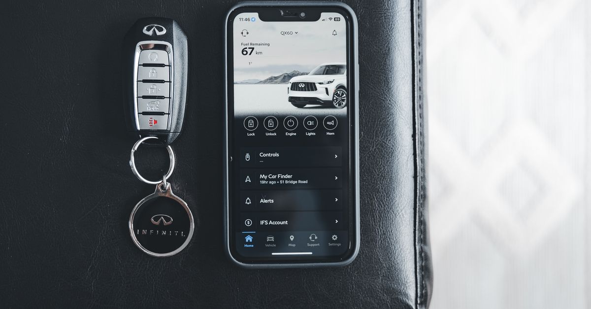 Nissan car key fob — Dixie Locksmith