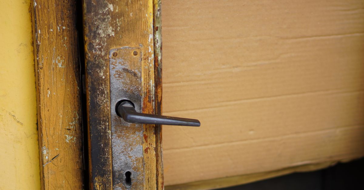 Fixing Mortise Locks in Dayton's Older Homes Without Replacing the Door — Dixie Locksmith
